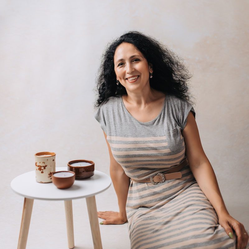 Mihaela Ciobanu artizanul din atelierul Magia Lumanarilor